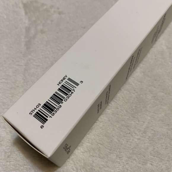 Studio Makeup Tinted Moisturizer Foundation in Honey BNIB - Picture 10 of 11